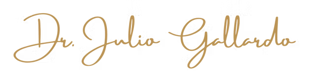 Firma del Dr. Julio Gallardo